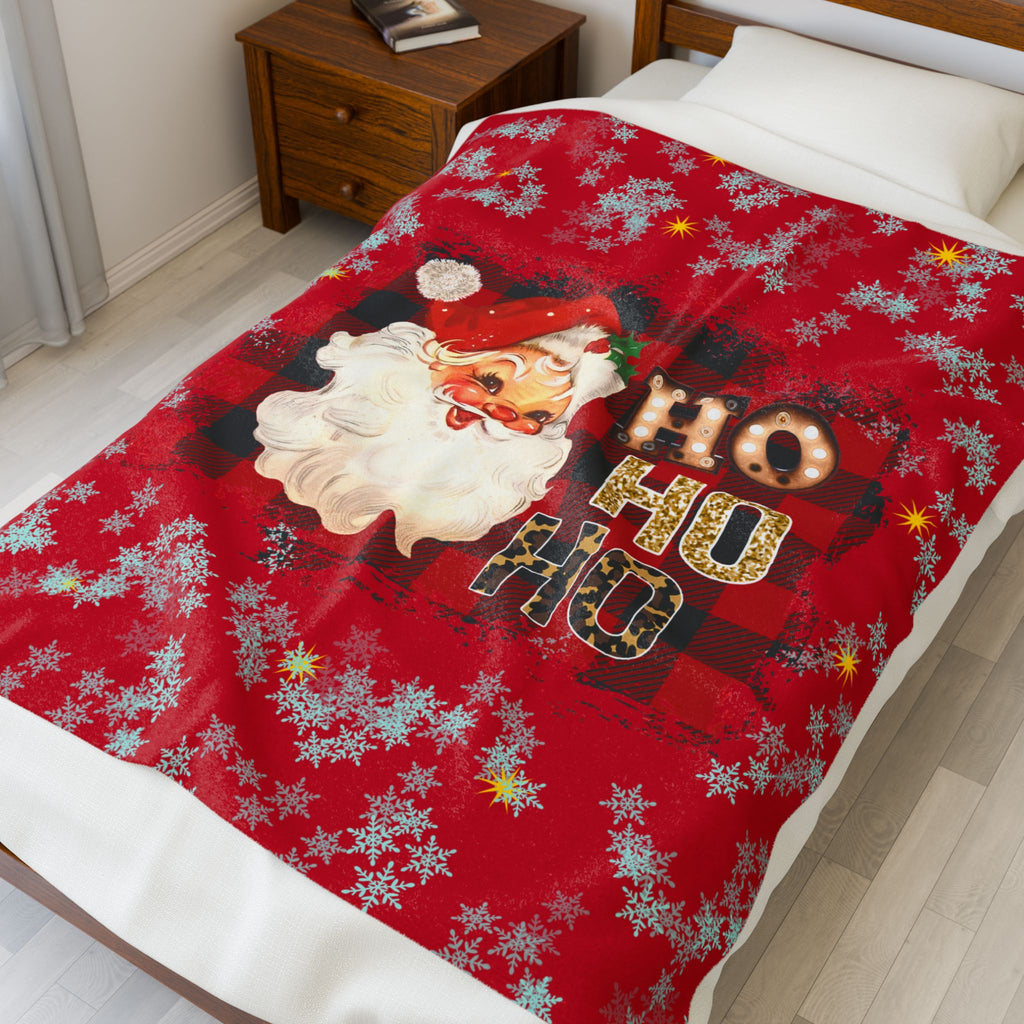 Vintage Santa 'Ho Ho Ho' Velveteen Plush Christmas Blanket — Cozy Holiday Throw